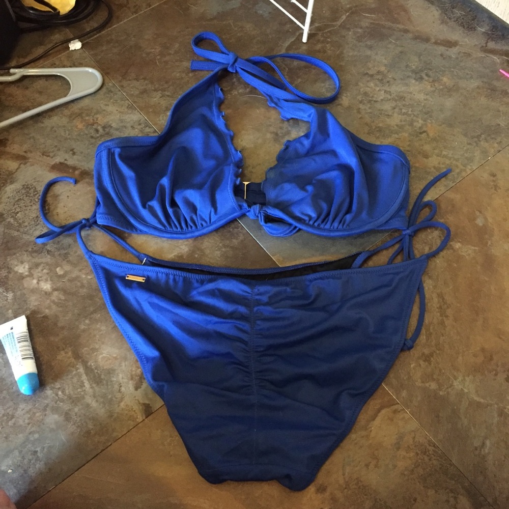 Vs swim suit top and bottom